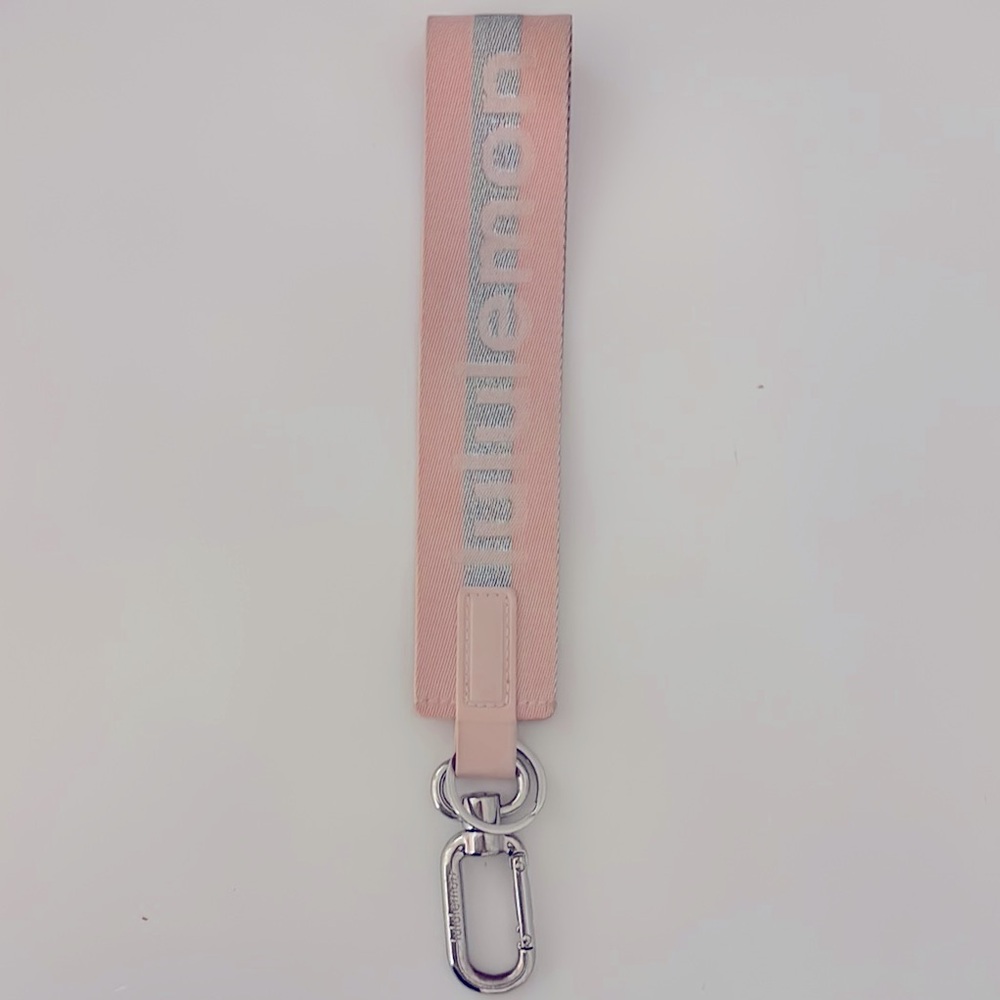Lululemon wristlet keychain